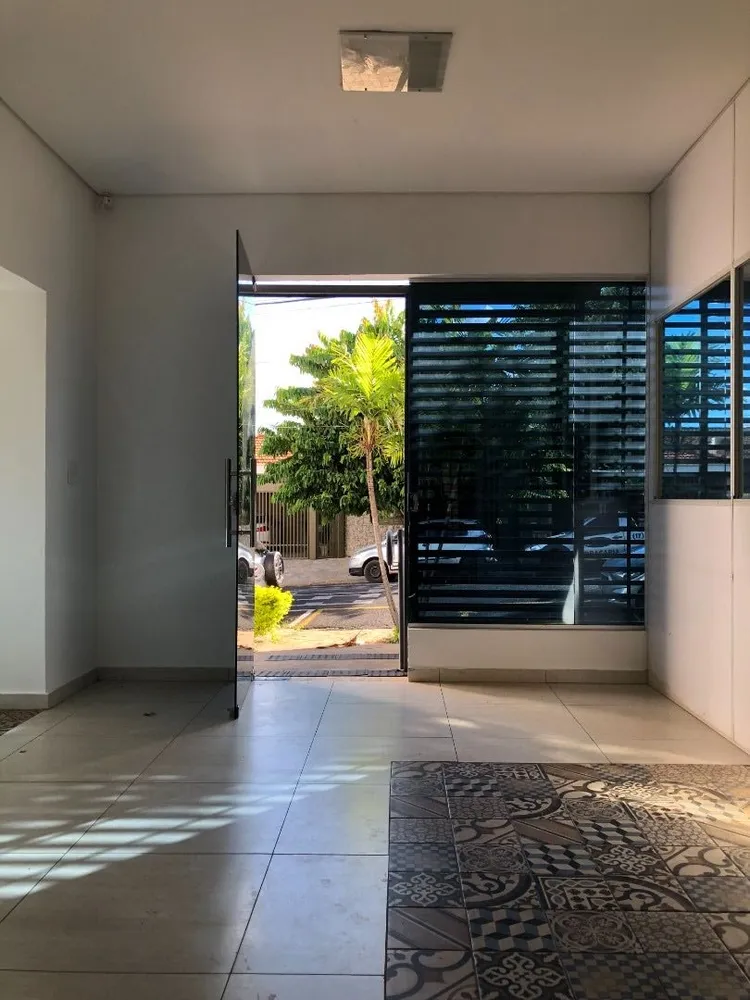 Casa, 3 quartos, 342 m² - Foto 2
