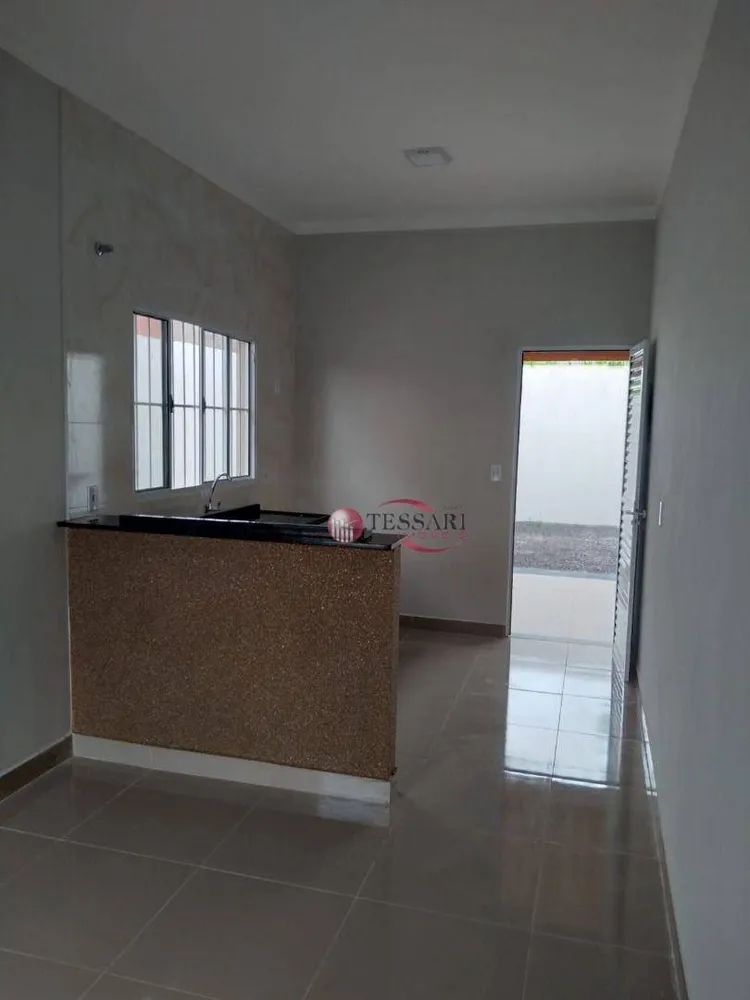Casa, 2 quartos, 70 m² - Foto 2