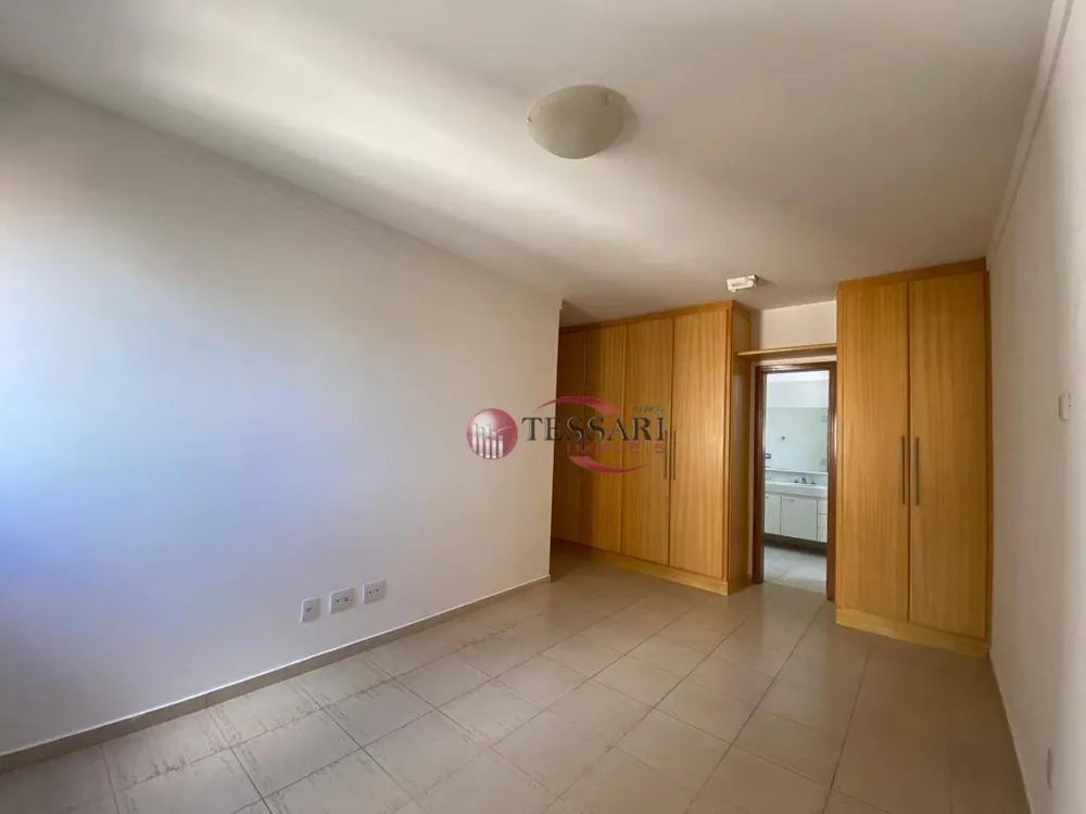 Apartamento, 3 quartos, 176 m² - Foto 2
