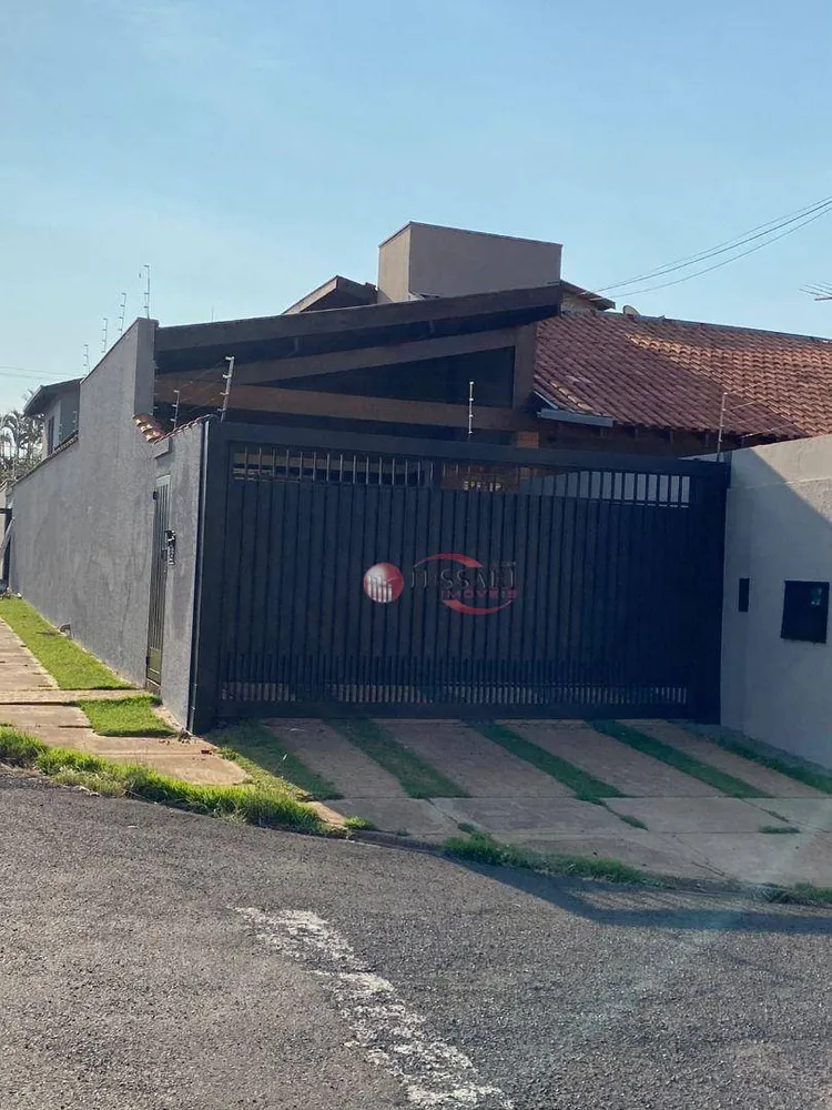 Casa, 3 quartos, 305 m² - Foto 3