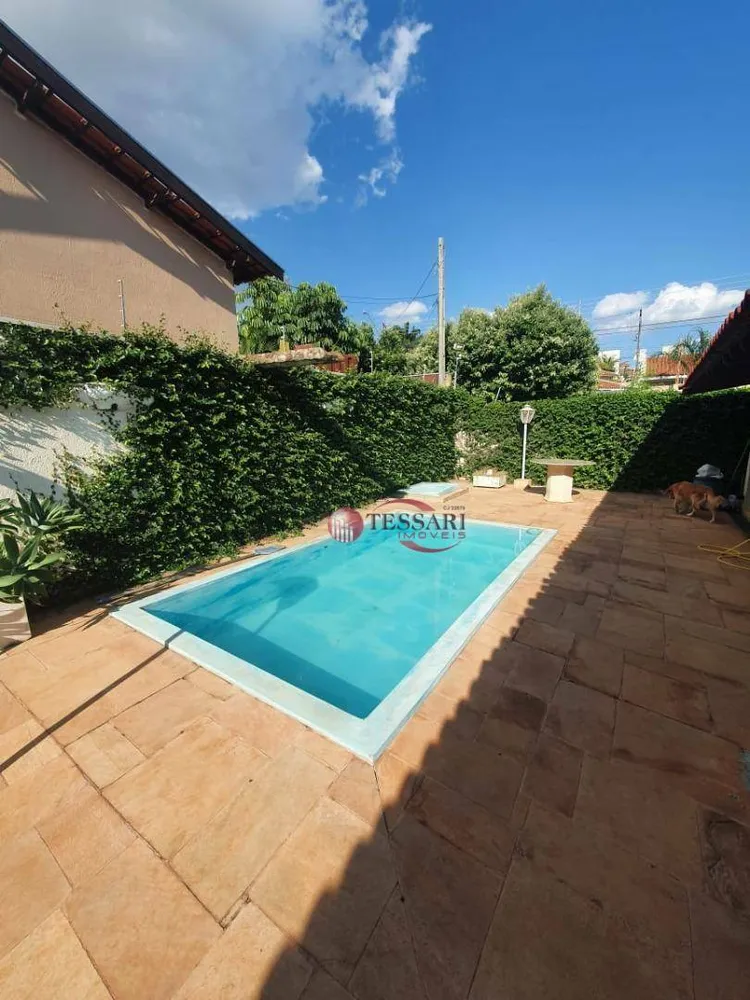 Casa, 3 quartos, 380 m² - Foto 1