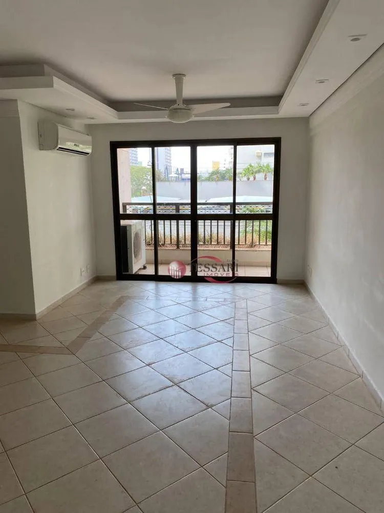 Apartamento, 3 quartos, 130 m² - Foto 1