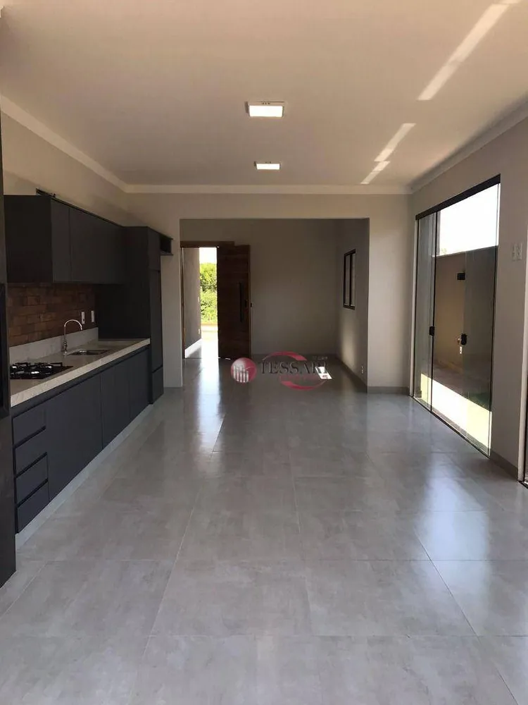 Casa, 3 quartos, 148 m² - Foto 3