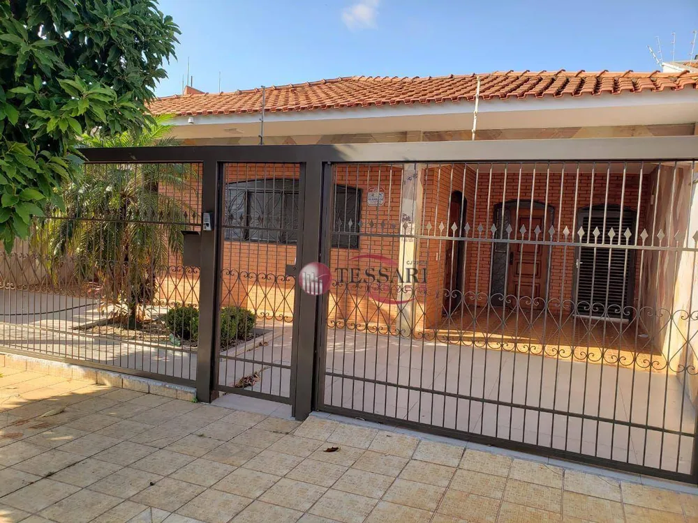 Casa, 3 quartos, 280 m² - Foto 1