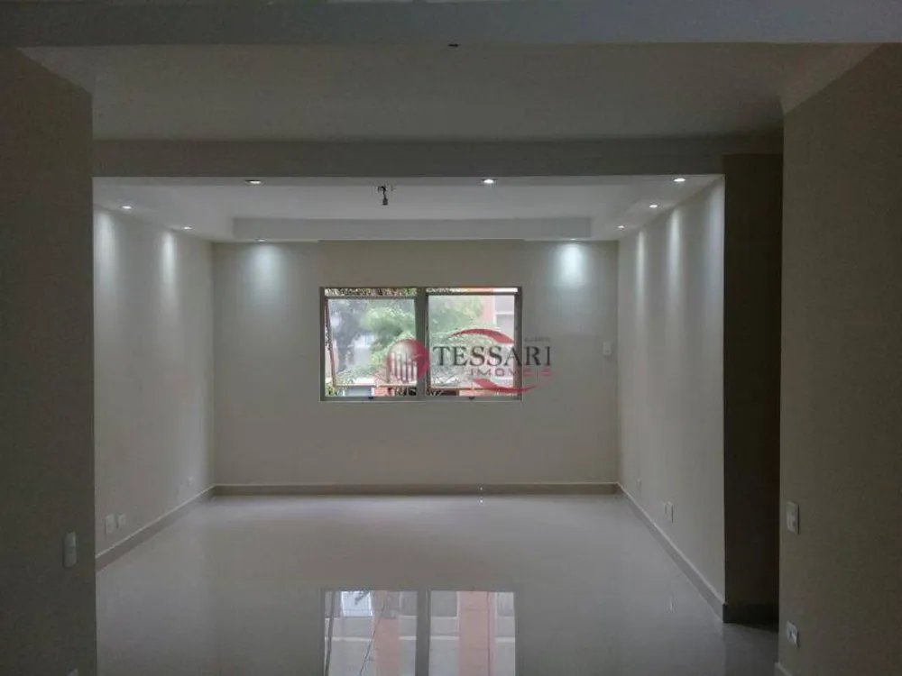 Apartamento, 3 quartos, 100 m² - Foto 1