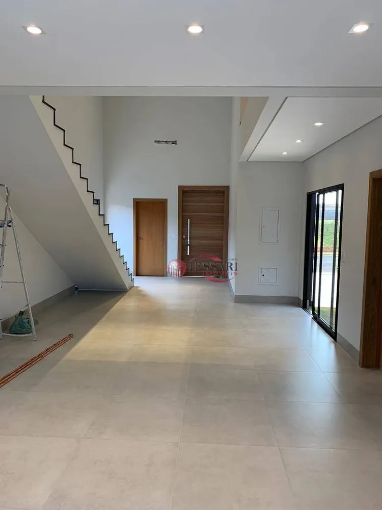 Casa, 3 quartos, 270 m² - Foto 2
