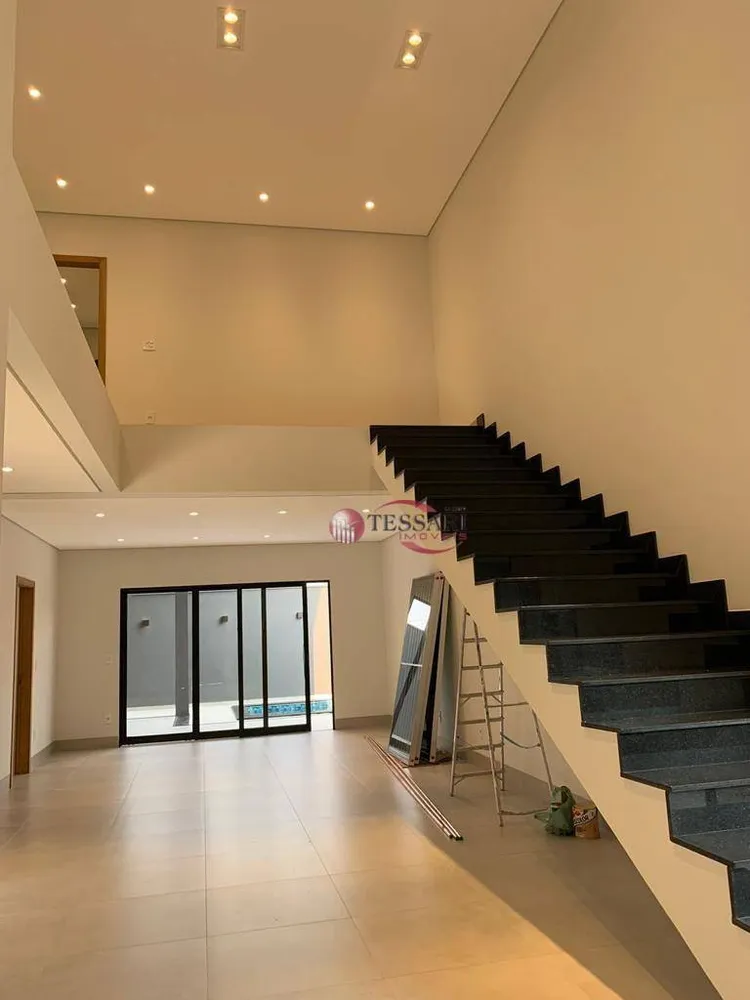 Casa, 3 quartos, 270 m² - Foto 3