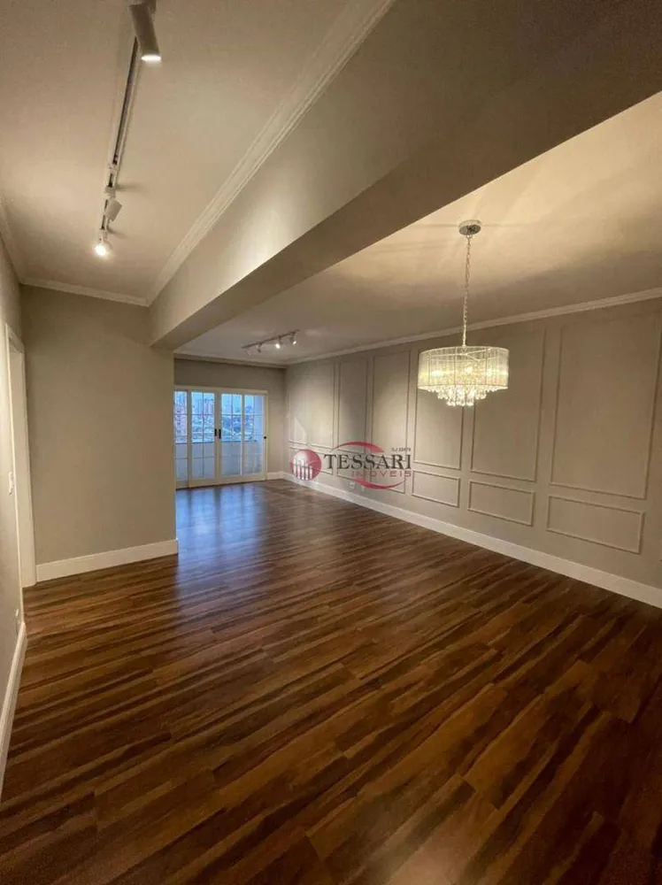 Apartamento, 3 quartos, 133 m² - Foto 2