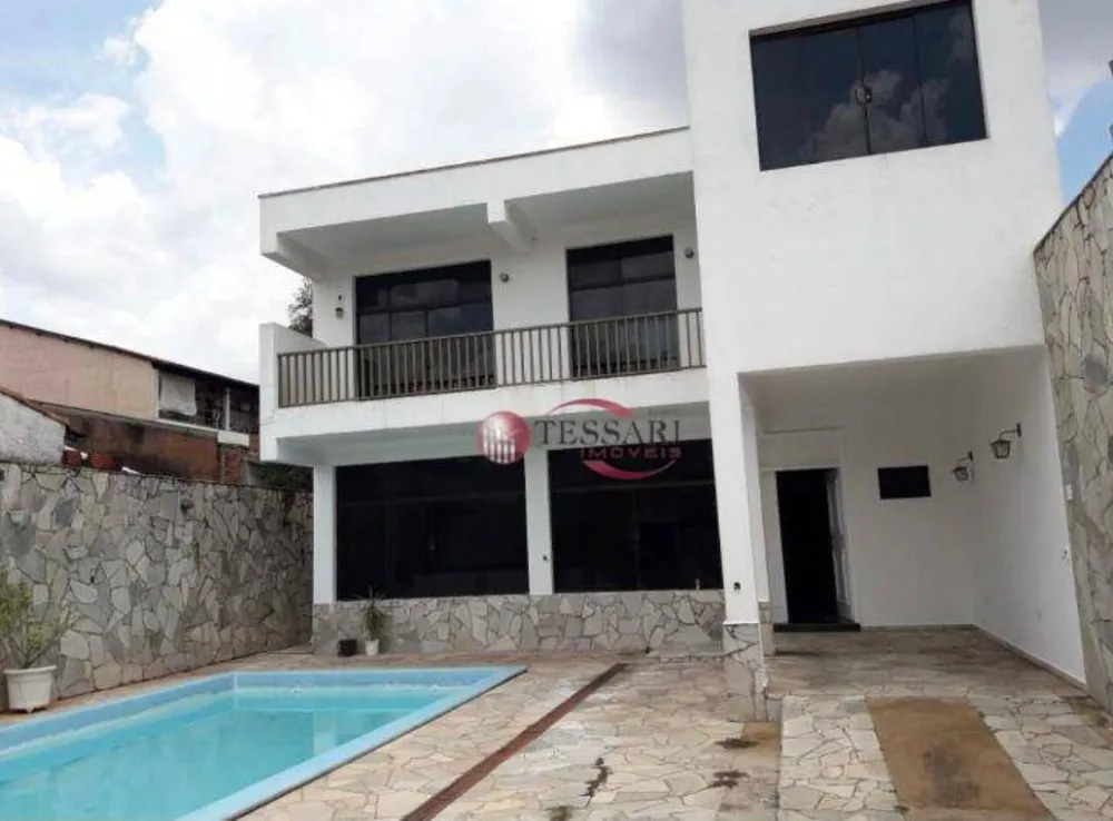 Casa, 3 quartos, 170 m² - Foto 1