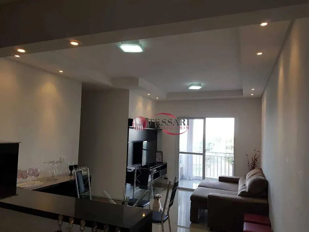 Apartamento, 3 quartos, 75 m² - Foto 2