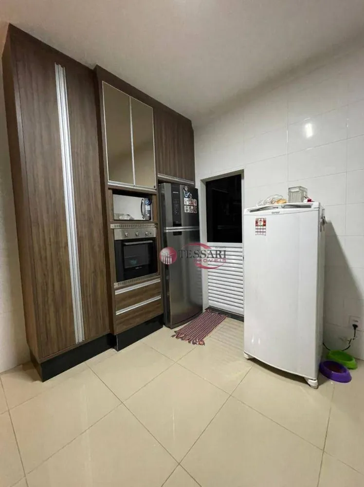 Casa, 3 quartos, 180 m² - Foto 3