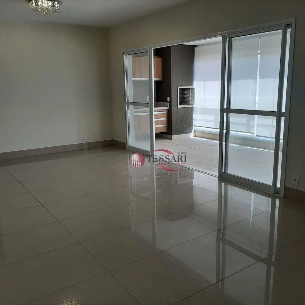 Apartamento, 3 quartos, 142 m² - Foto 2