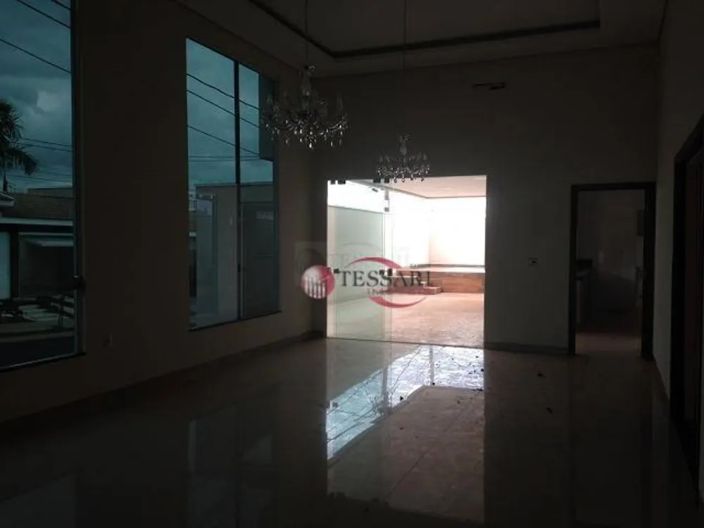 Casa, 3 quartos, 220 m² - Foto 4