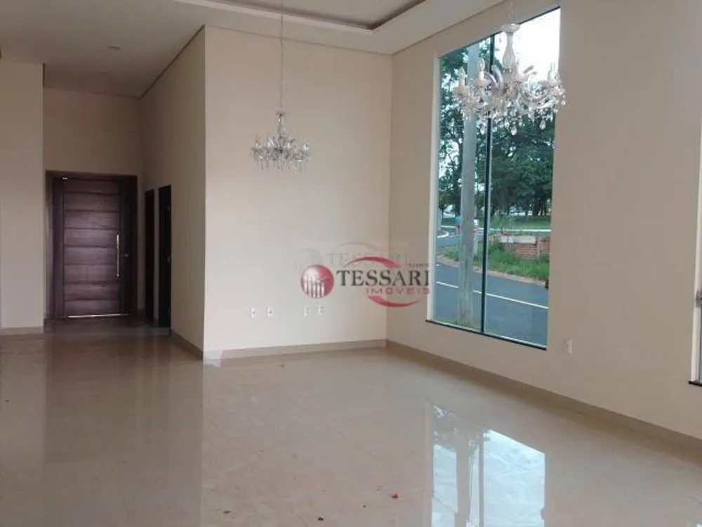 Casa, 3 quartos, 220 m² - Foto 3