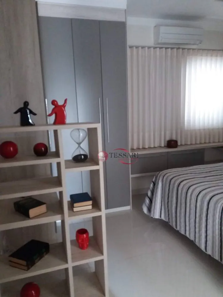 Casa, 3 quartos, 325 m² - Foto 4