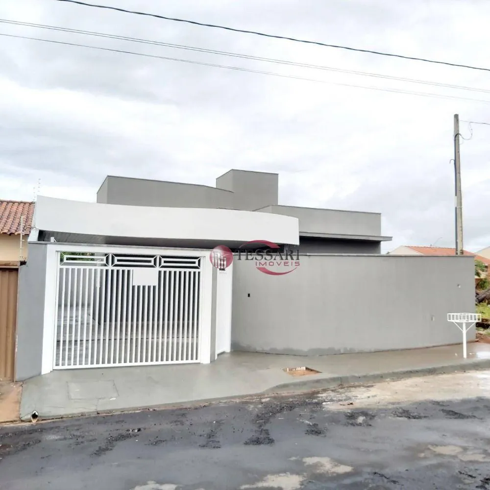 Casa, 3 quartos, 130 m² - Foto 1