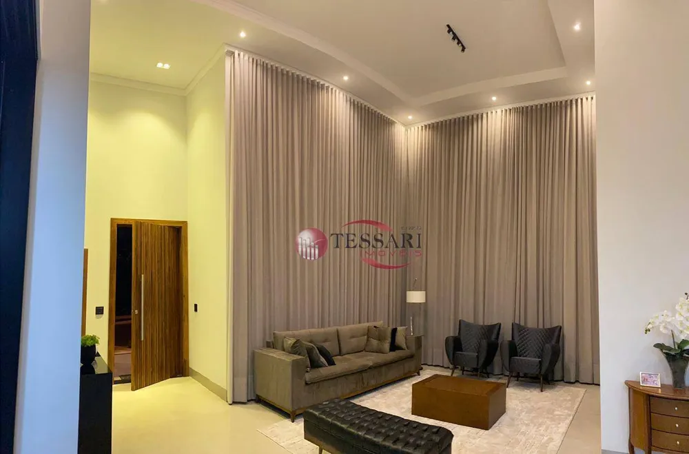 Casa, 3 quartos, 270 m² - Foto 2