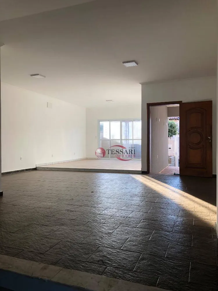 Casa, 4 quartos, 380 m² - Foto 2