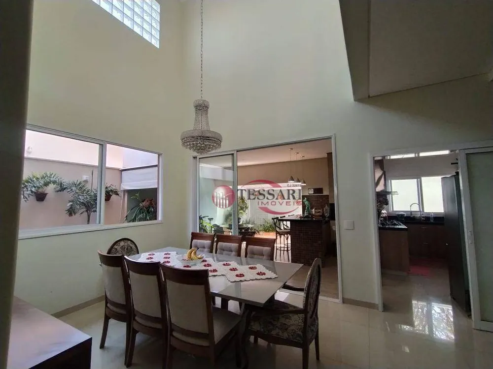 Casa, 4 quartos, 250 m² - Foto 4