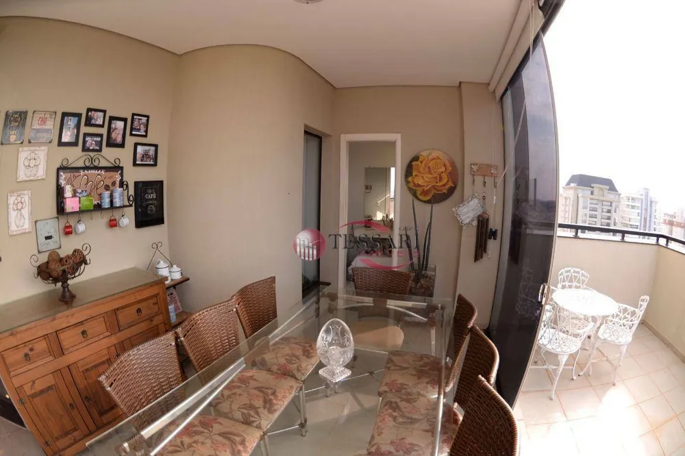 Apartamento, 3 quartos, 140 m² - Foto 3