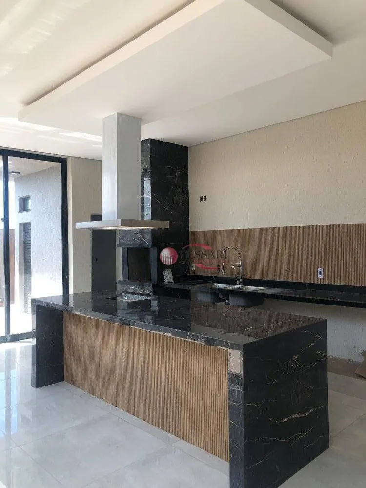 Casa, 3 quartos, 220 m² - Foto 3