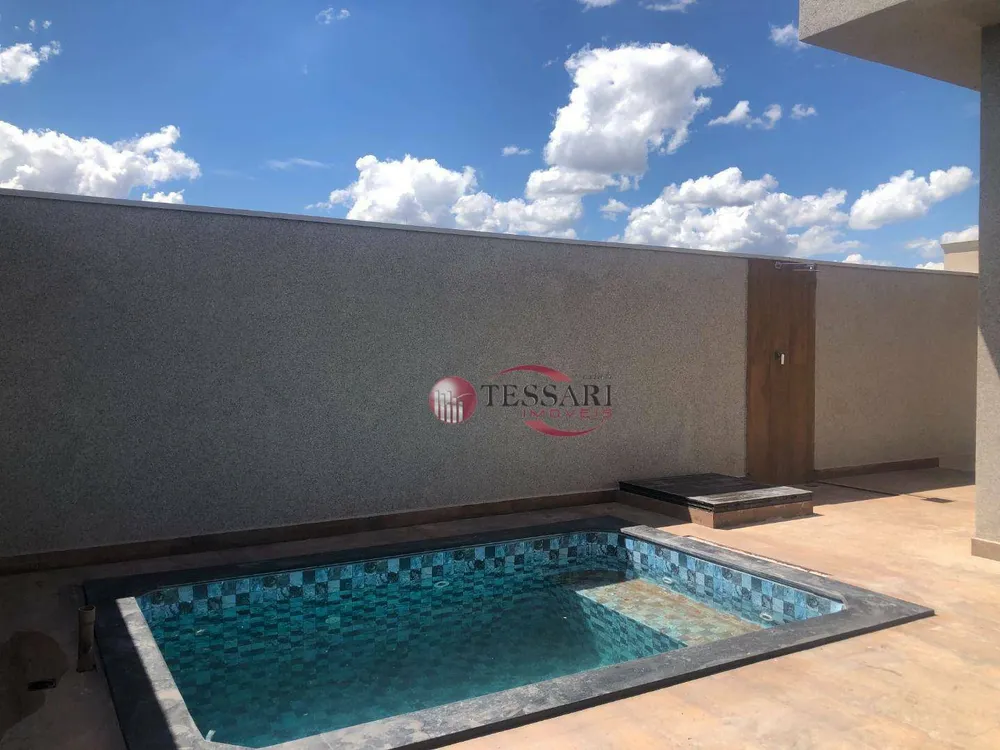 Casa, 3 quartos, 220 m² - Foto 1