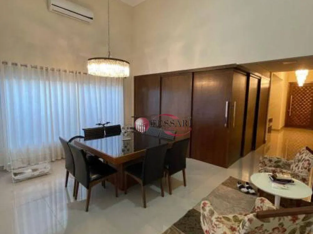 Casa, 3 quartos, 220 m² - Foto 3