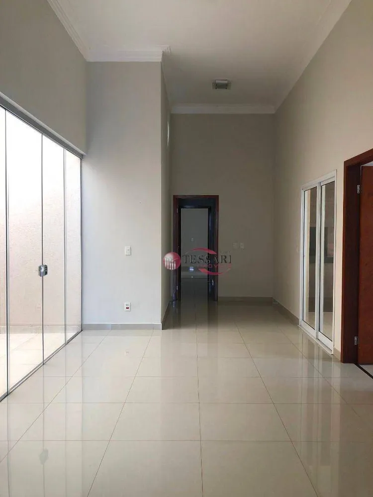 Casa, 3 quartos, 180 m² - Foto 2