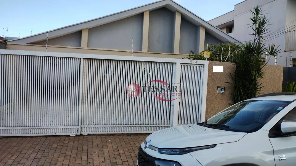Casa, 3 quartos, 400 m² - Foto 1