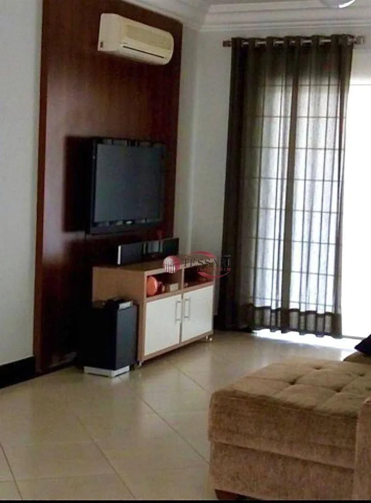 Casa, 3 quartos, 275 m² - Foto 4