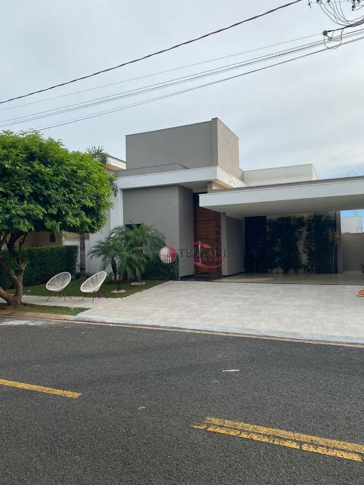 Casa, 3 quartos, 260 m² - Foto 1