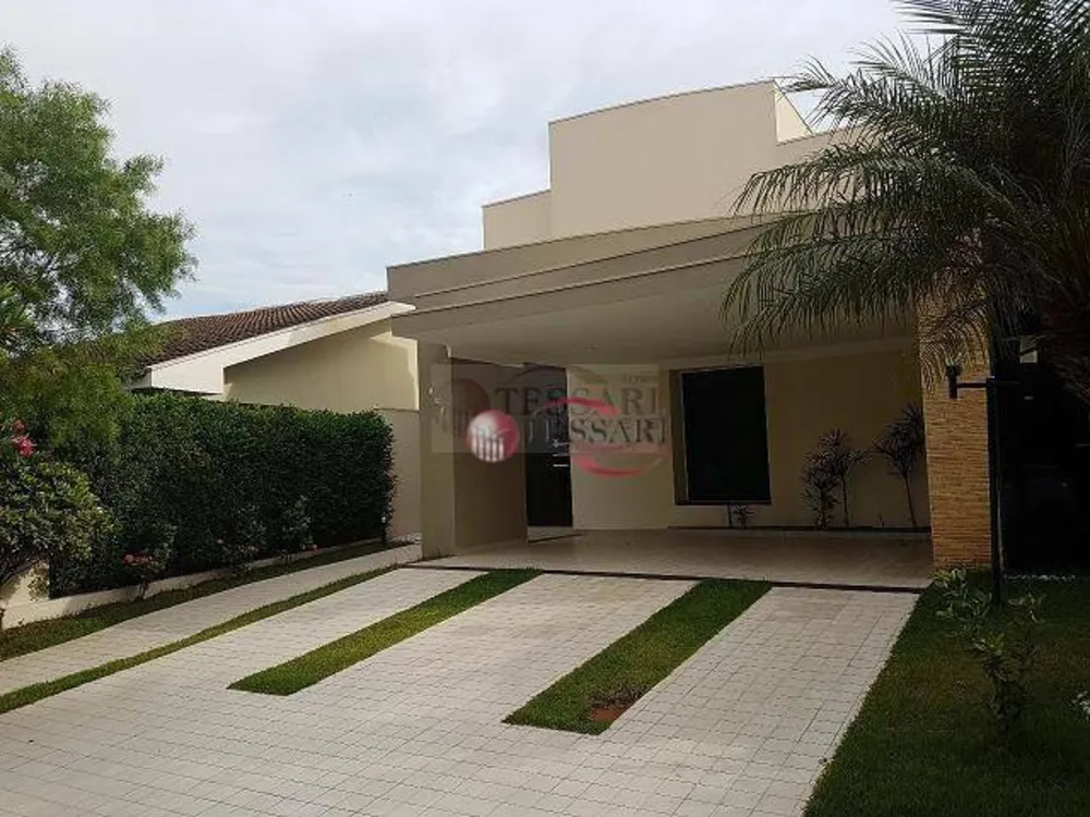 Casa, 3 quartos, 240 m² - Foto 2