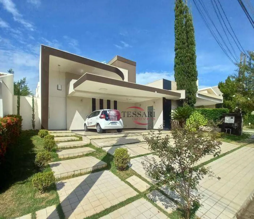 Casa, 4 quartos, 262 m² - Foto 1