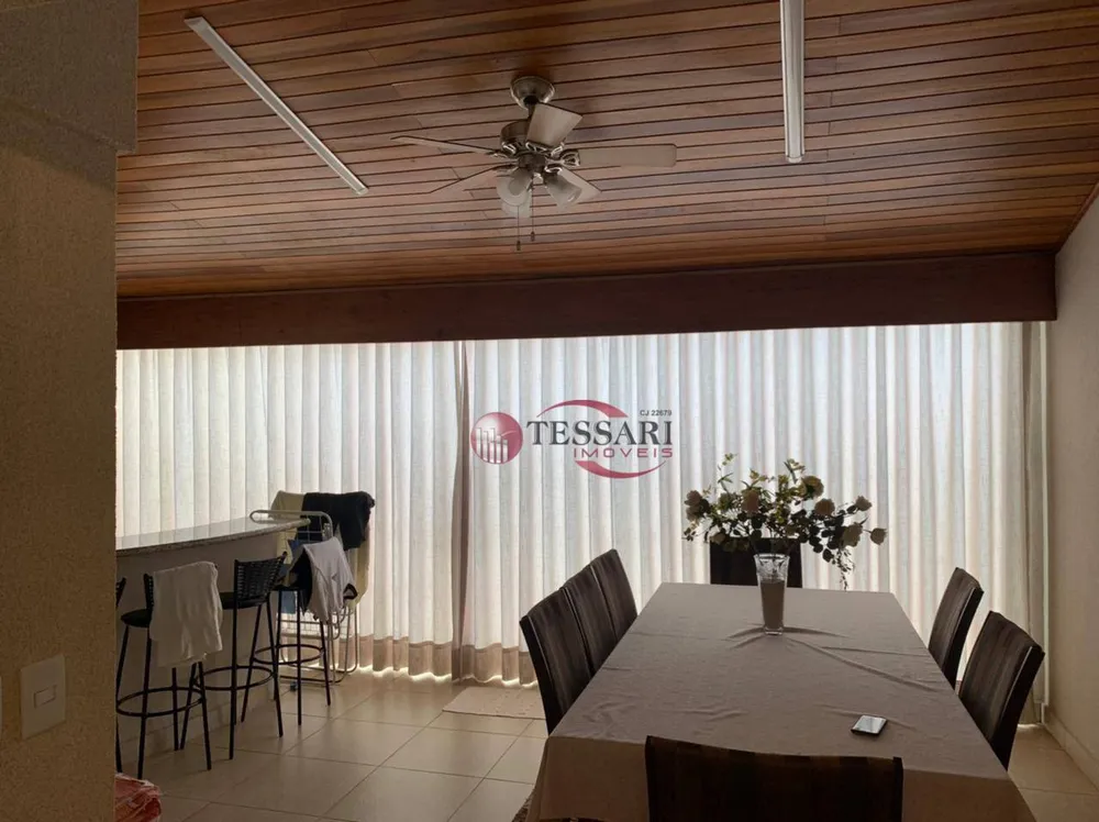 Casa, 3 quartos, 170 m² - Foto 2