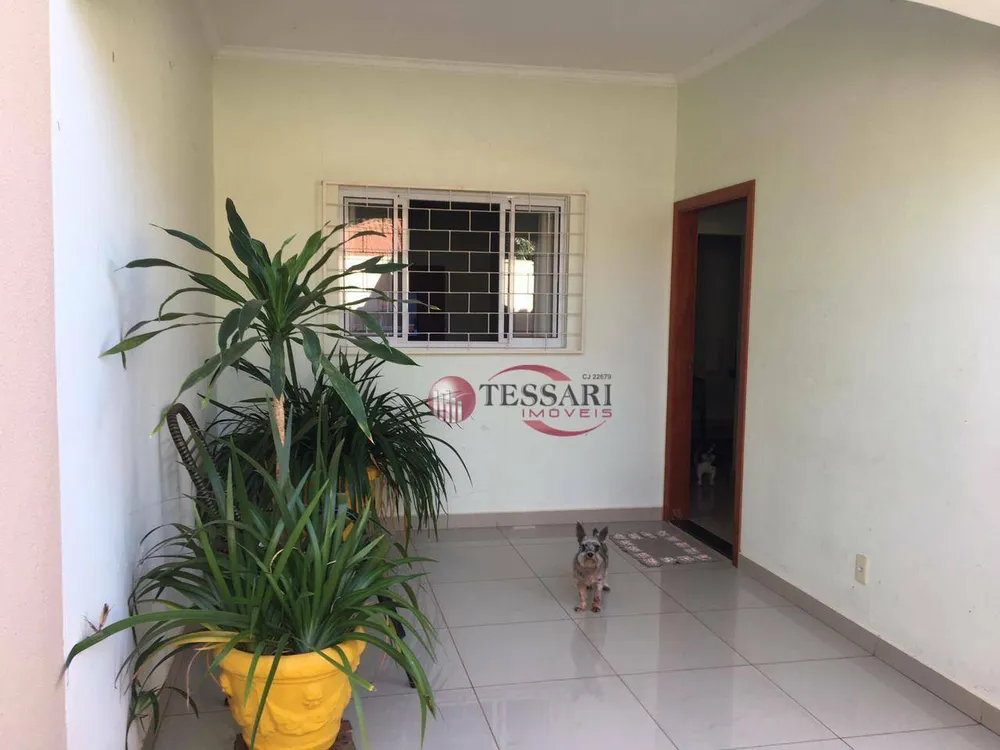 Casa, 3 quartos, 234 m² - Foto 3