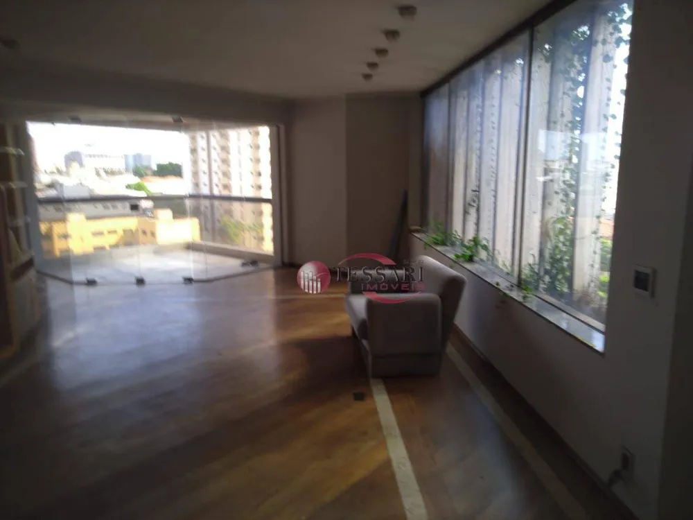 Apartamento, 3 quartos, 215 m² - Foto 1