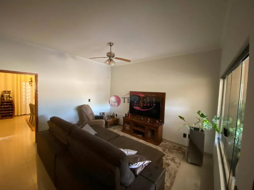 Casa, 3 quartos, 160 m² - Foto 3