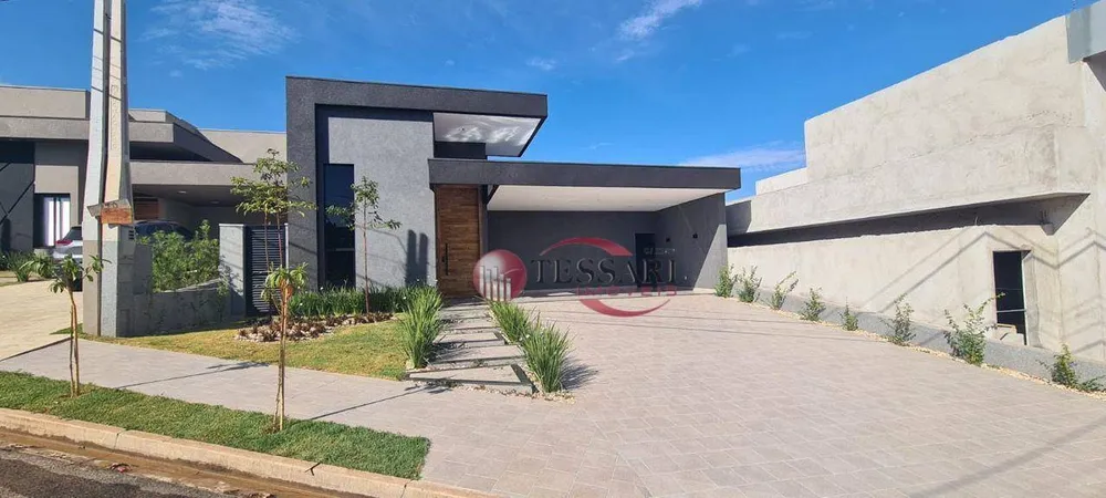 Casa, 3 quartos, 220 m² - Foto 1
