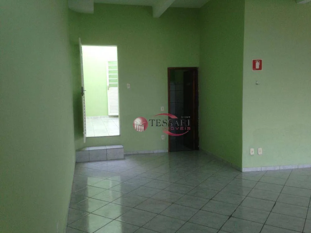 Casa, 3 quartos, 180 m² - Foto 3