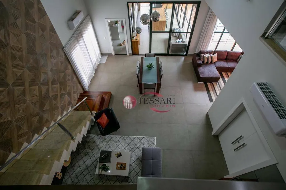 Casa, 3 quartos, 310 m² - Foto 2