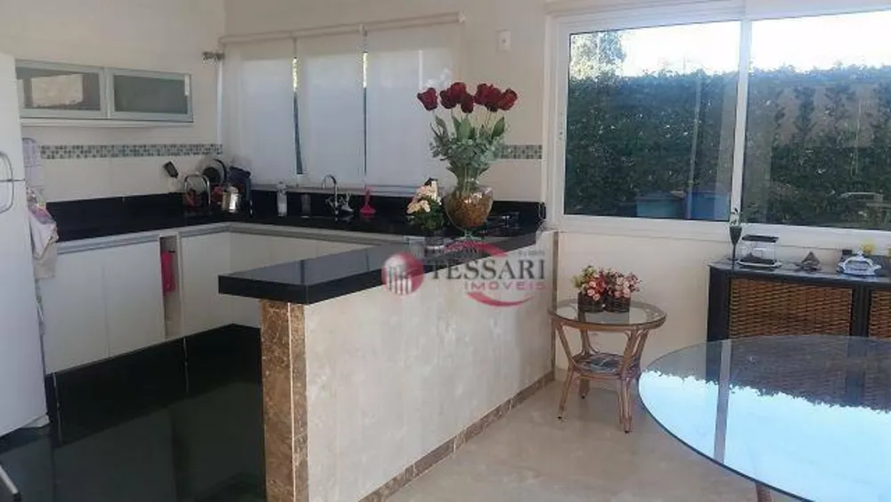 Casa, 3 quartos, 300 m² - Foto 4