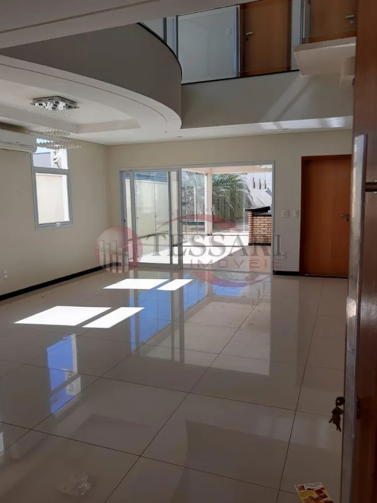 Casa, 3 quartos, 10 m² - Foto 2