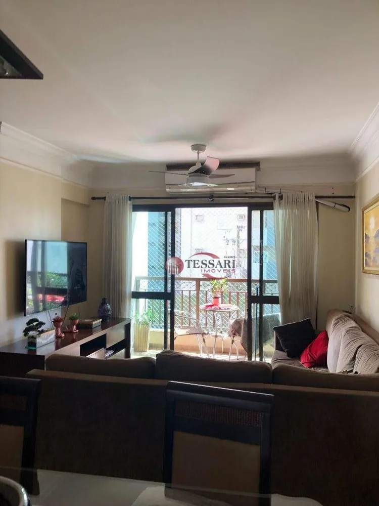 Apartamento, 3 quartos, 130 m² - Foto 1