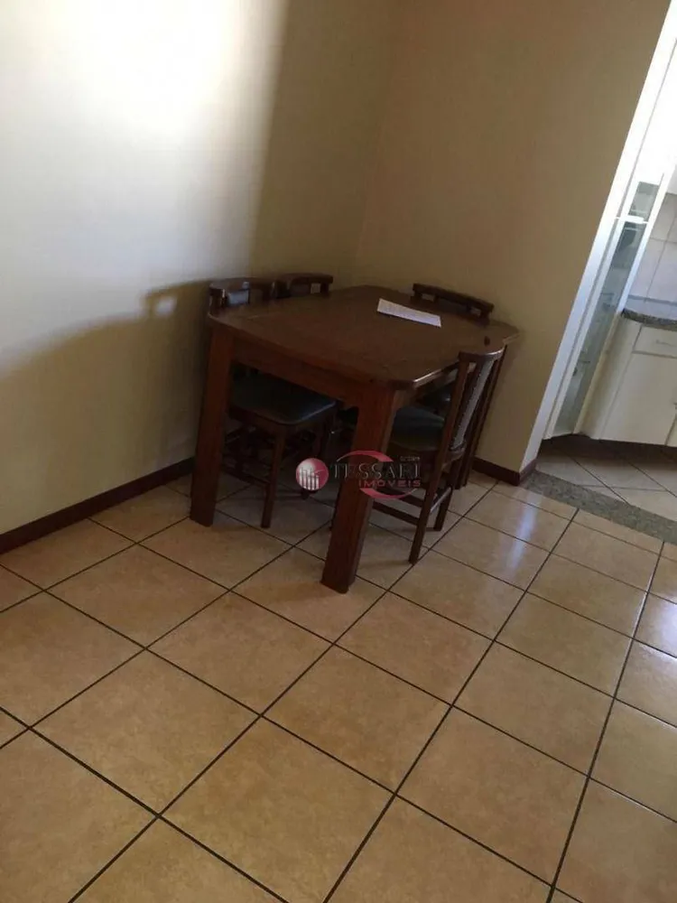 Apartamento, 3 quartos, 145 m² - Foto 4