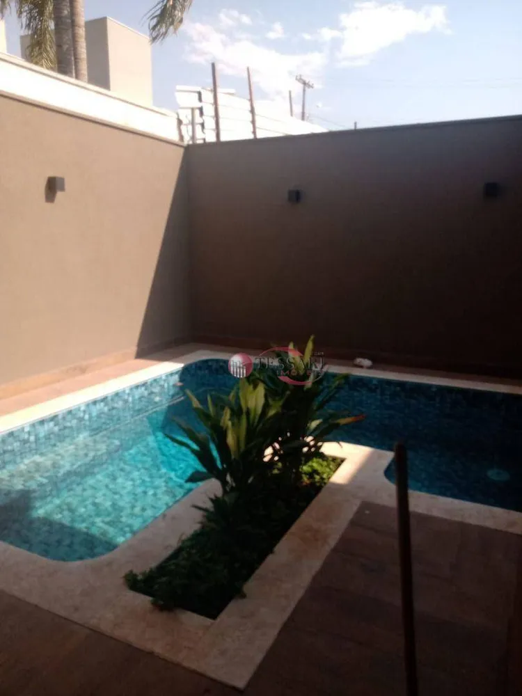 Casa, 4 quartos, 250 m² - Foto 3