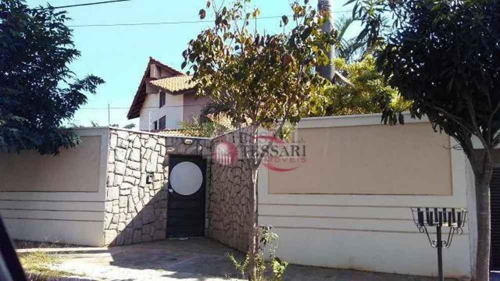 Casa, 3 quartos, 250 m² - Foto 3