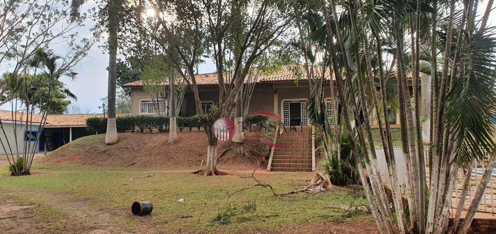 Chácara, 3 quartos, 2000 m² - Foto 1