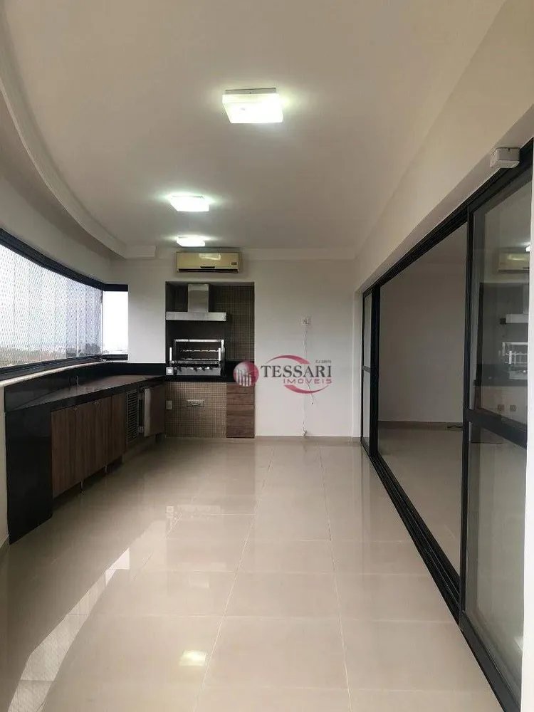 Apartamento, 3 quartos, 157 m² - Foto 1