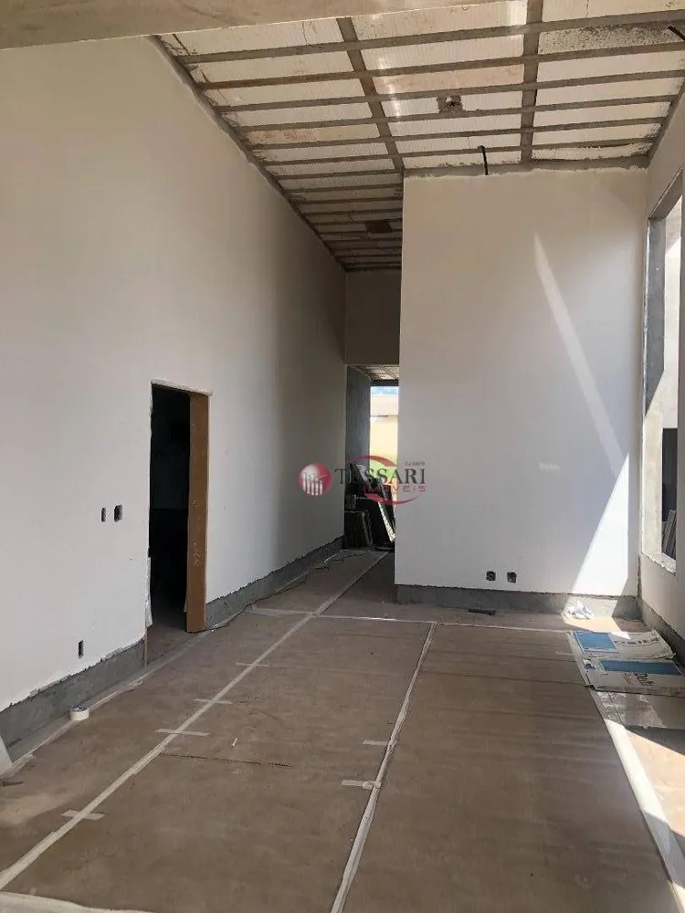 Casa, 3 quartos, 220 m² - Foto 3