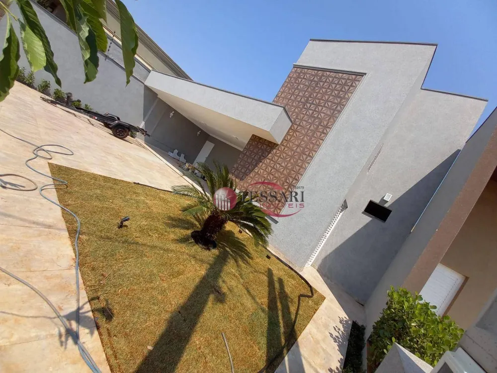 Casa, 3 quartos, 170 m² - Foto 2